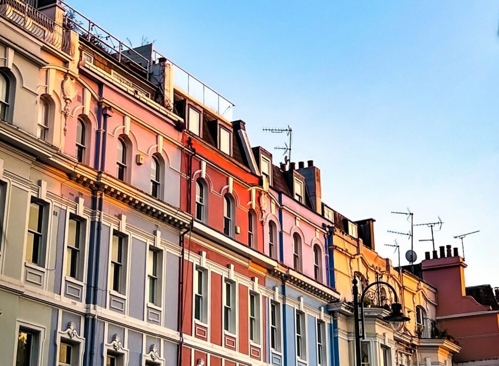 Pastel-coloured buildings of Notting Hill